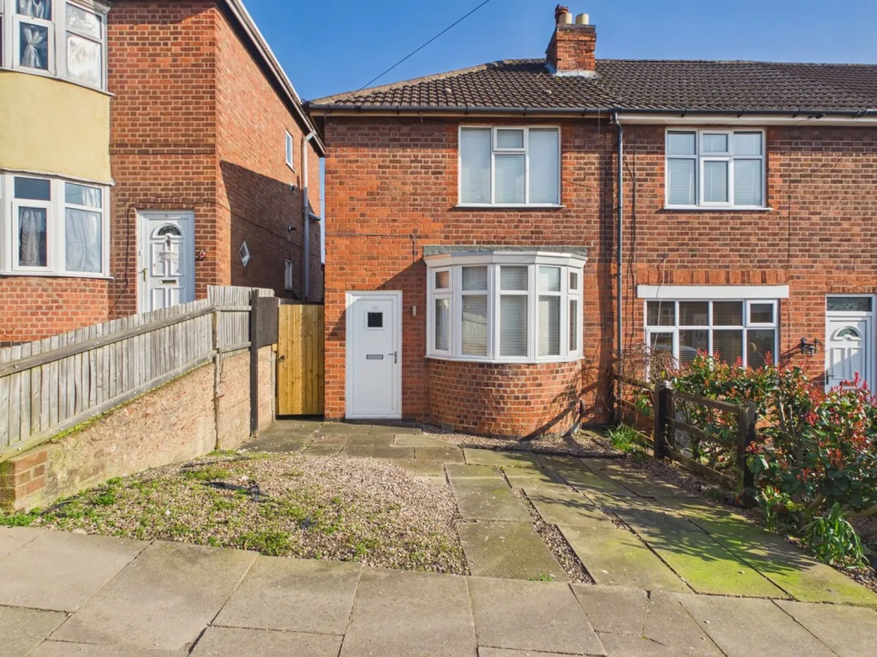 2 bed house for sale — Jean Drive , Leicester