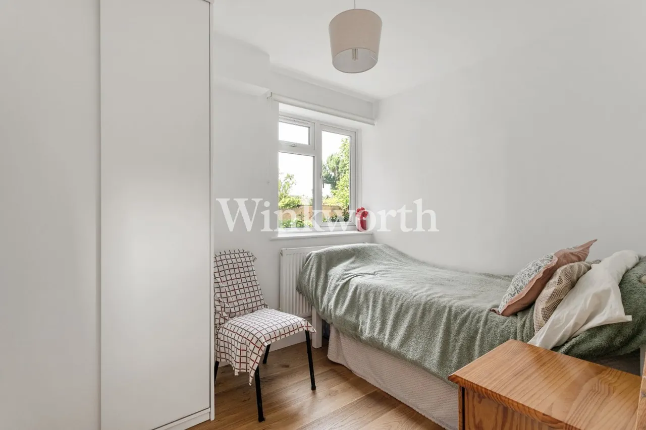 Palmerston Road, London, N22, photo 9