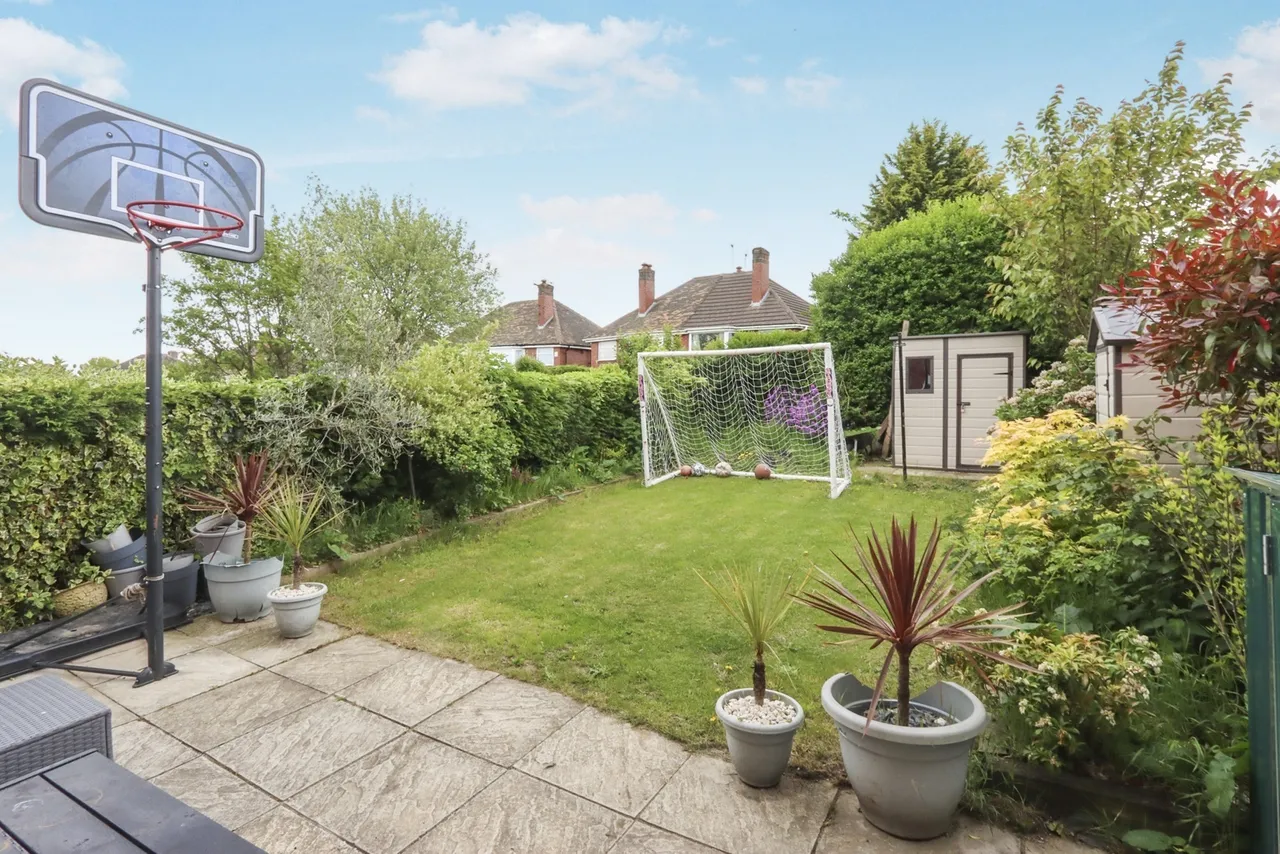 Masefield Road, Sheffield, South Yorkshire, S13, photo 4
