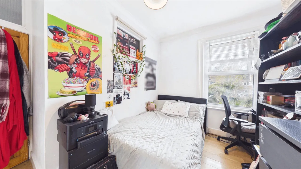 Danbrook Road, SW16, photo 20