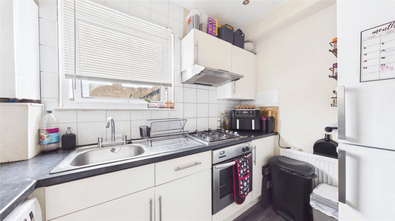 Danbrook Road, SW16, photo 10