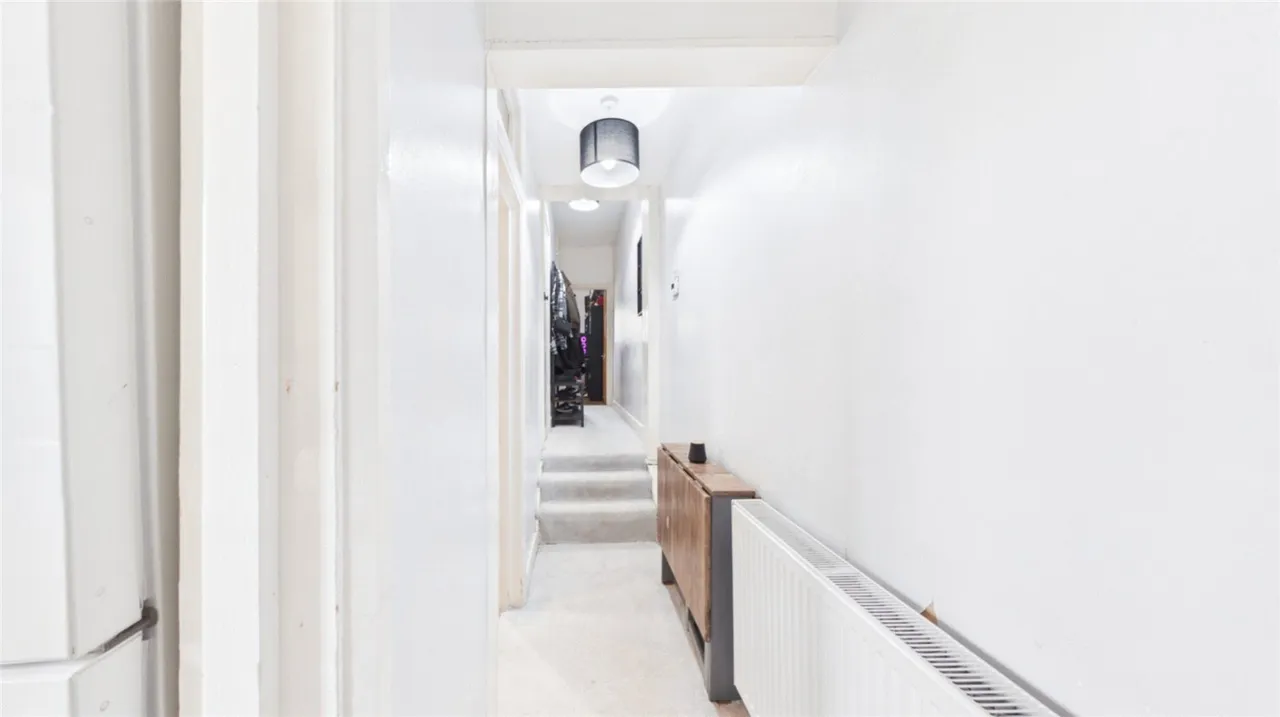 Danbrook Road, SW16, photo 15