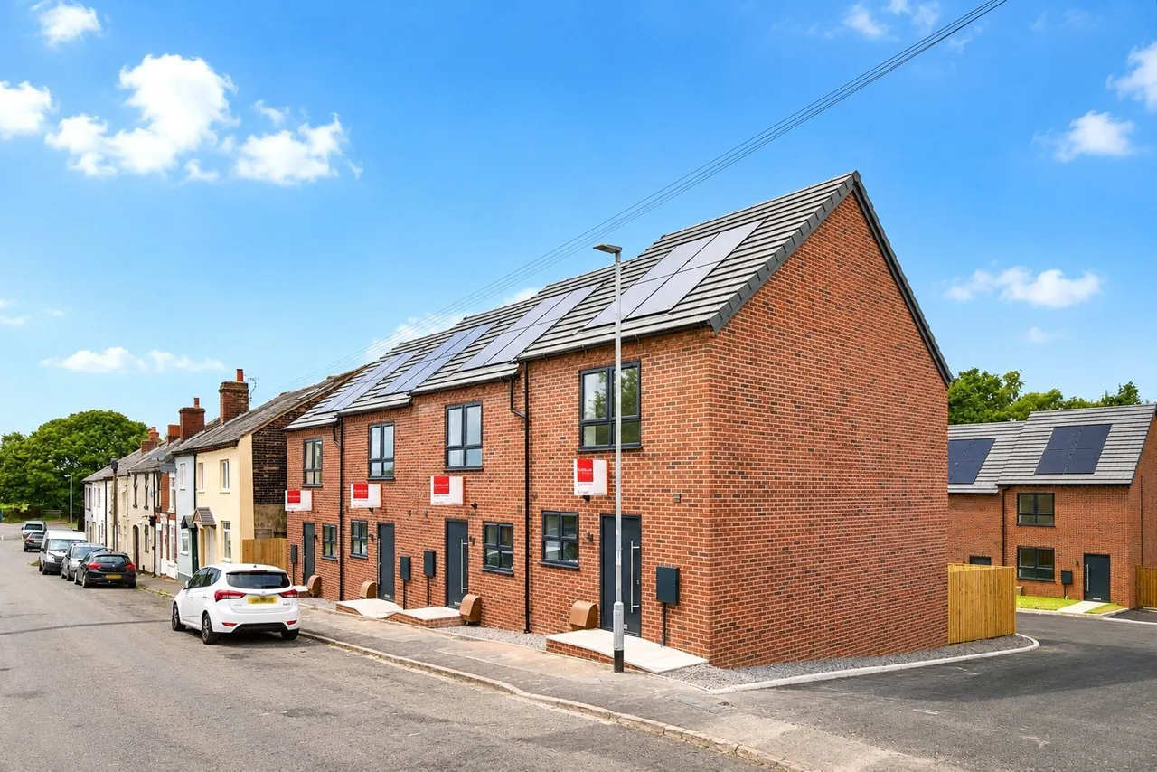 Chapel Street, Talke, Stoke-on-Trent, Staffordshire, ST7, photo 12