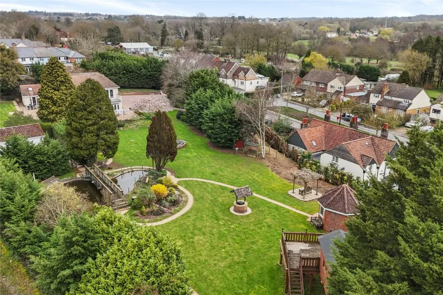 House Under Offer with 4 bedrooms in Thorley, Bishop's Stortford, CM23, photo 30