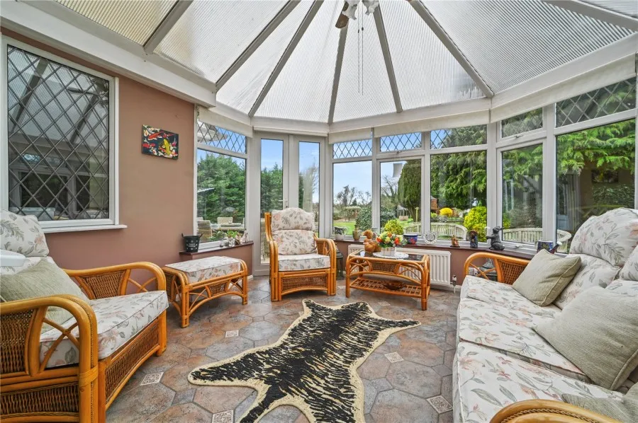 House Under Offer with 4 bedrooms in Thorley, Bishop's Stortford, CM23, photo 12