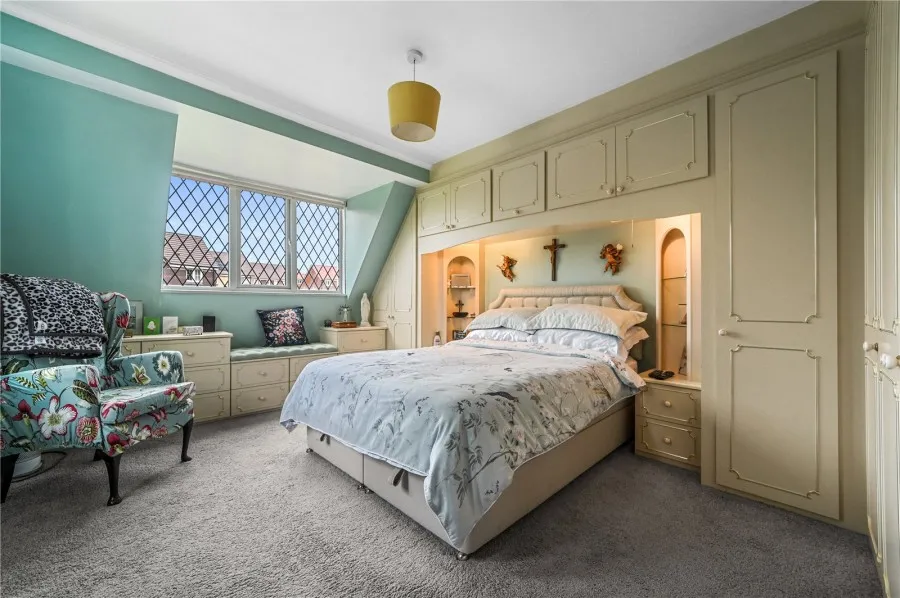 House Under Offer with 4 bedrooms in Thorley, Bishop's Stortford, CM23, photo 16