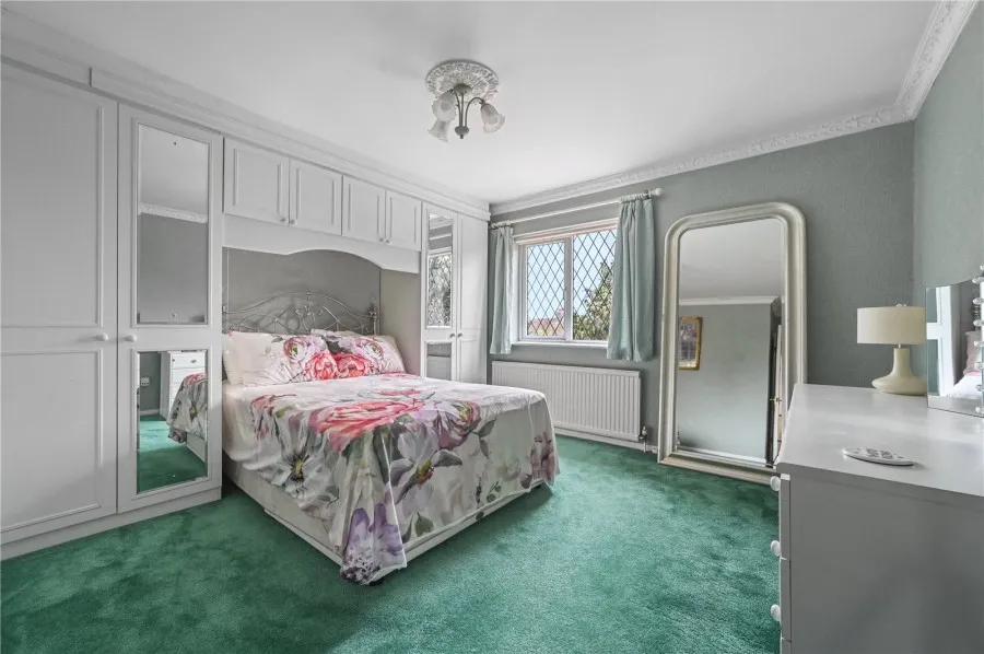 House Under Offer with 4 bedrooms in Thorley, Bishop's Stortford, CM23, photo 17
