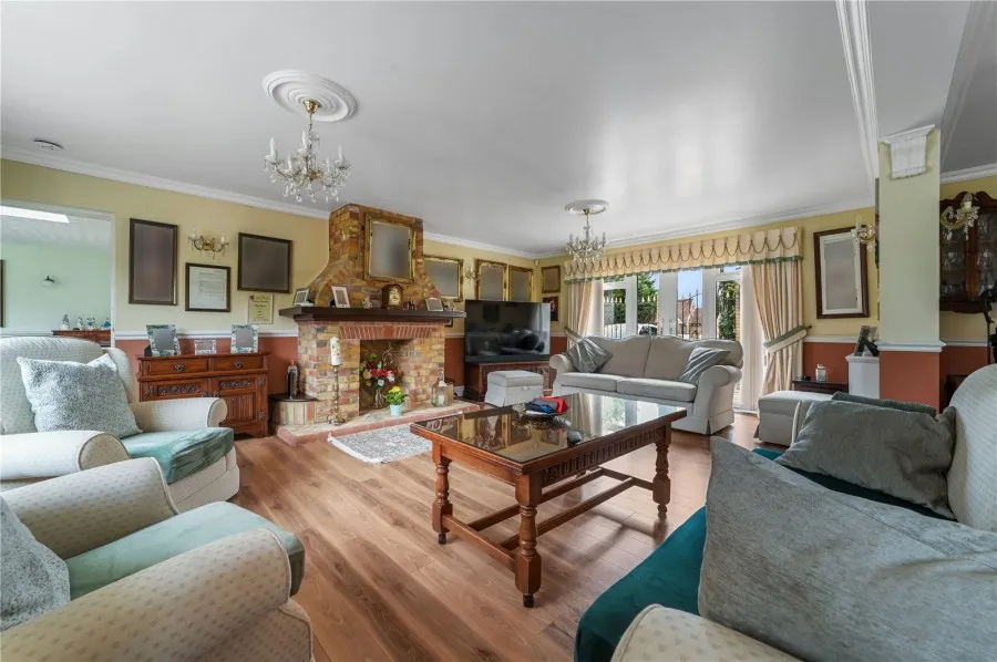 House Under Offer with 4 bedrooms in Thorley, Bishop's Stortford, CM23, photo 8