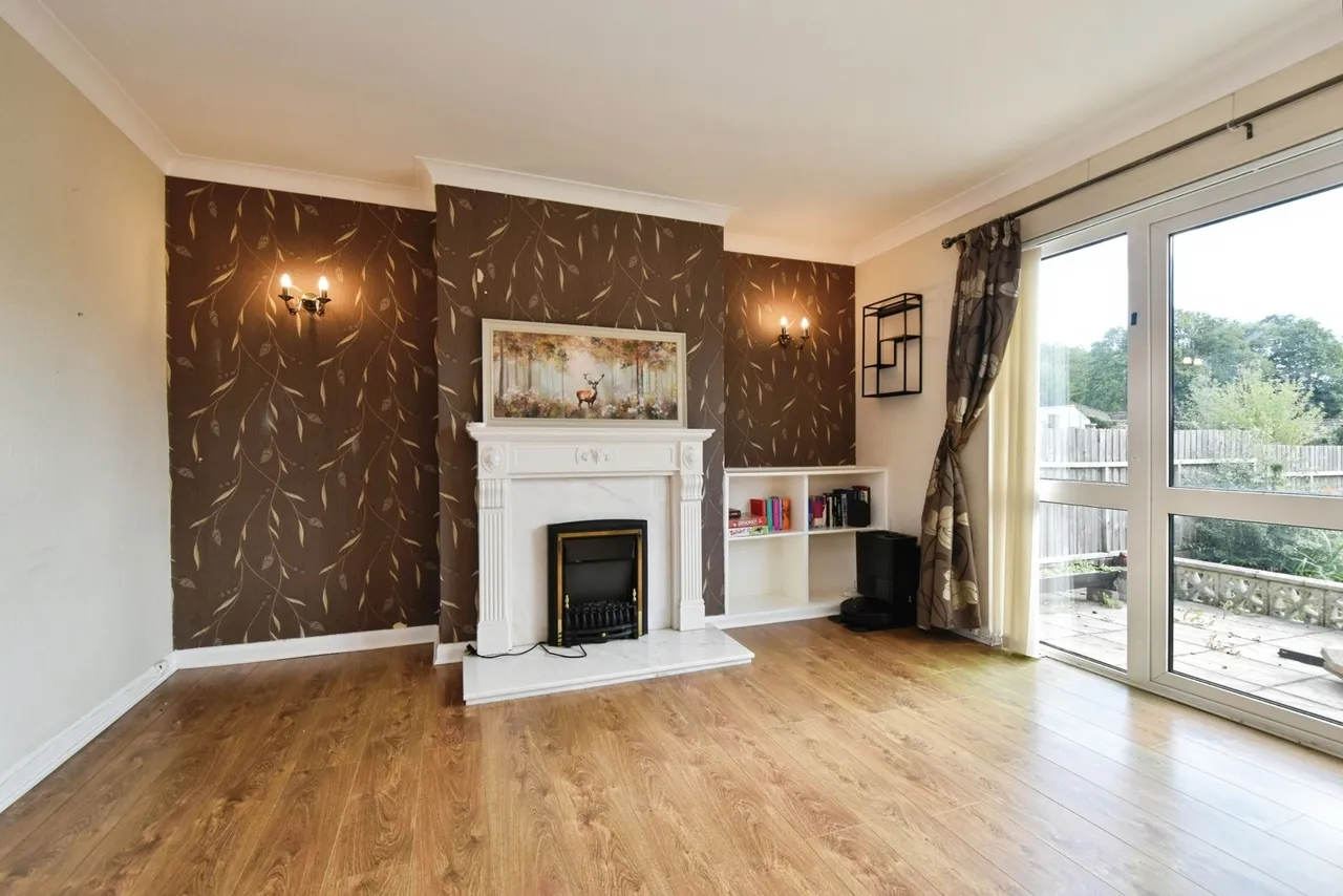 Glynhir Road, Llandybie, SA18, photo 5
