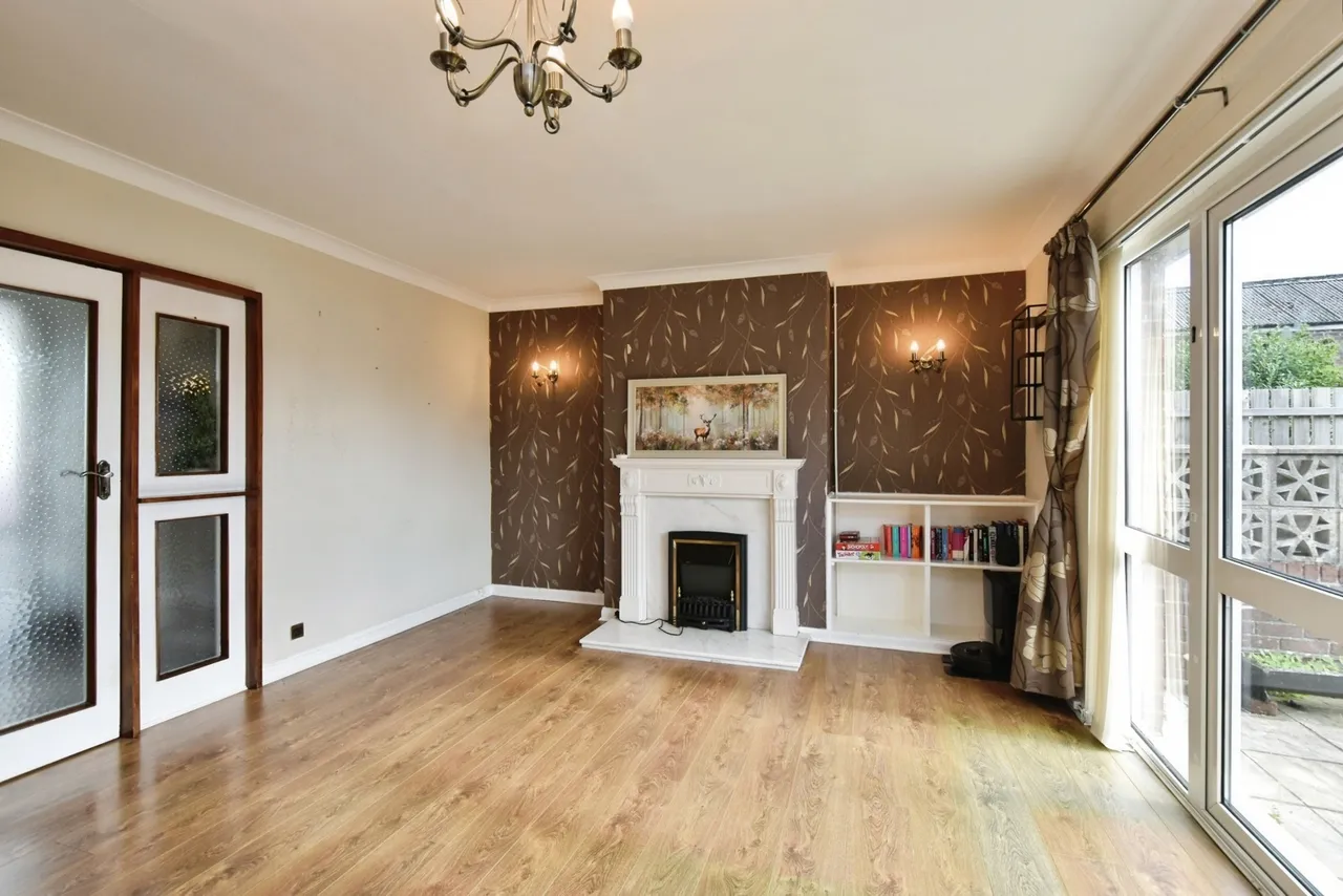 Glynhir Road, Llandybie, SA18, photo 6