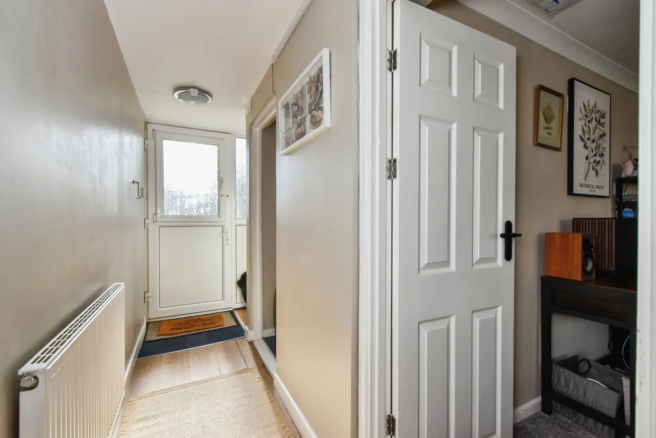 Glynhir Road, Llandybie, SA18, photo 20