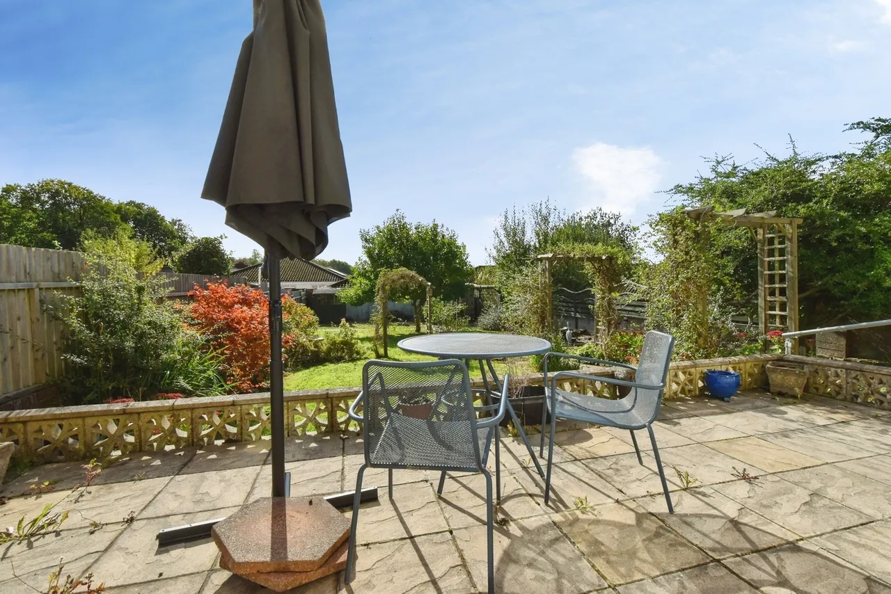 Glynhir Road, Llandybie, SA18, photo 15