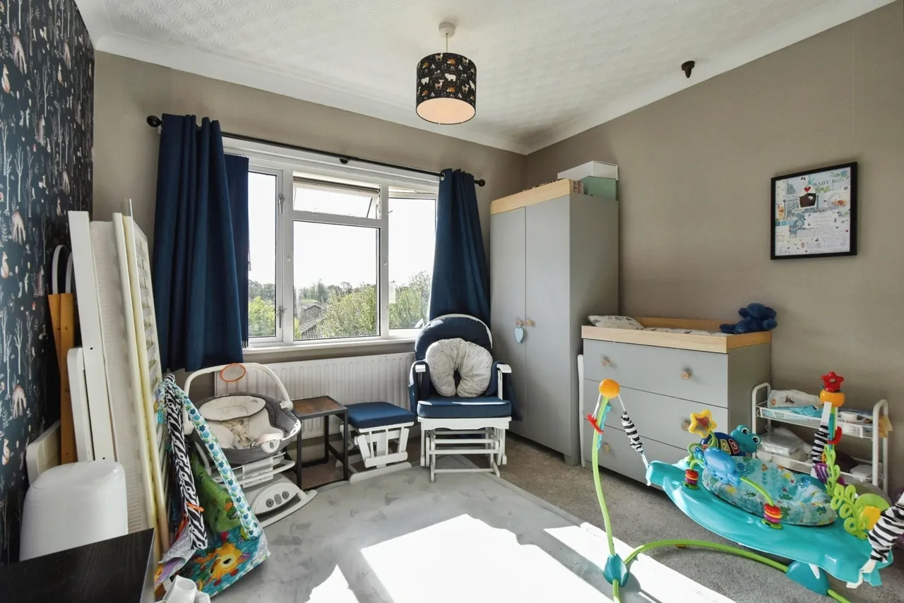Glynhir Road, Llandybie, SA18, photo 30