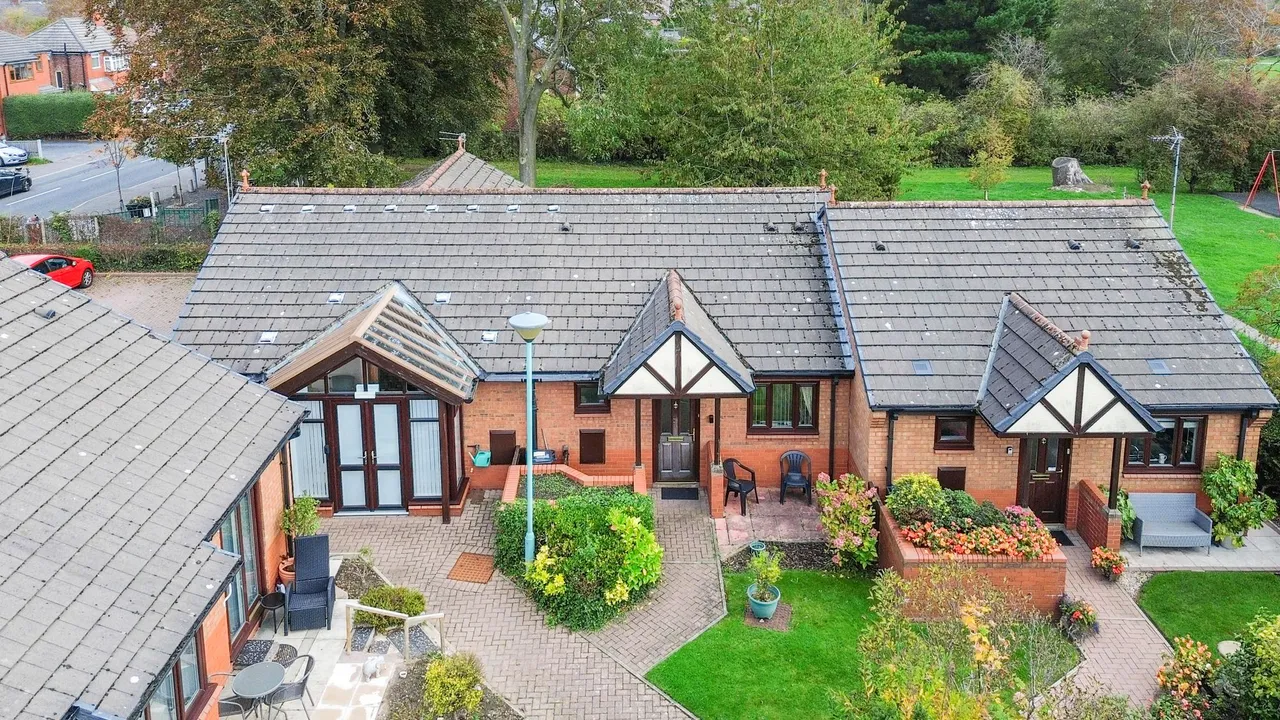 Myddleton Lane, Winwick, Warrington, Warrington, WA2 8NJ, photo 14