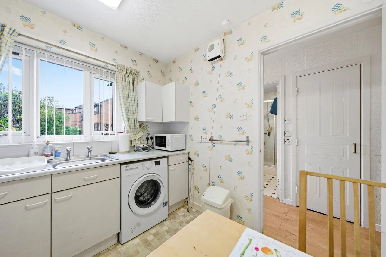 Myddleton Lane, Winwick, Warrington, Warrington, WA2 8NJ, photo 5