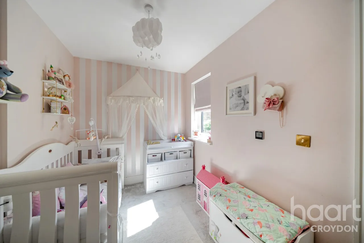 Foxley Lane, Purley, CR8, photo 4