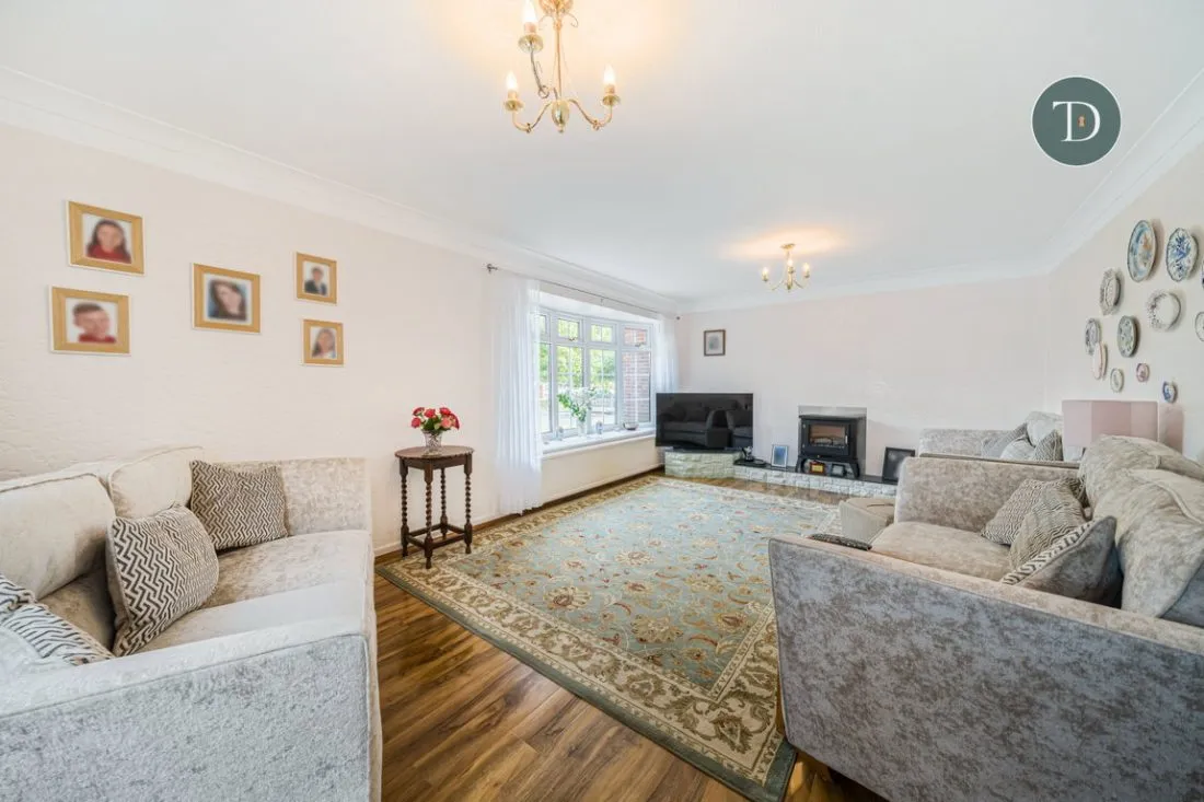 Pennington Green, Great Sutton, CH66 4XJ, photo 3