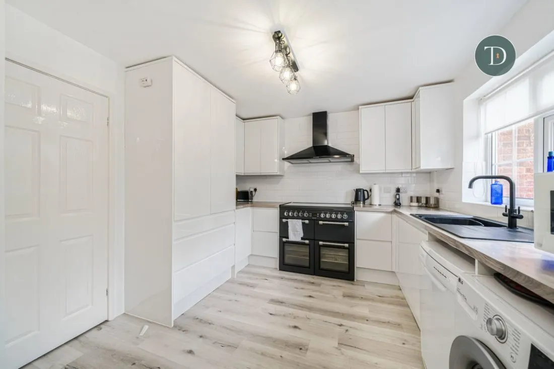 Pennington Green, Great Sutton, CH66 4XJ, photo 7