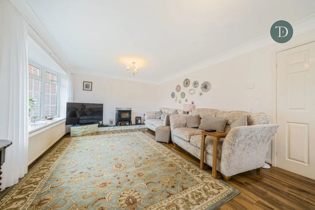 Pennington Green, Great Sutton, CH66 4XJ, photo 4