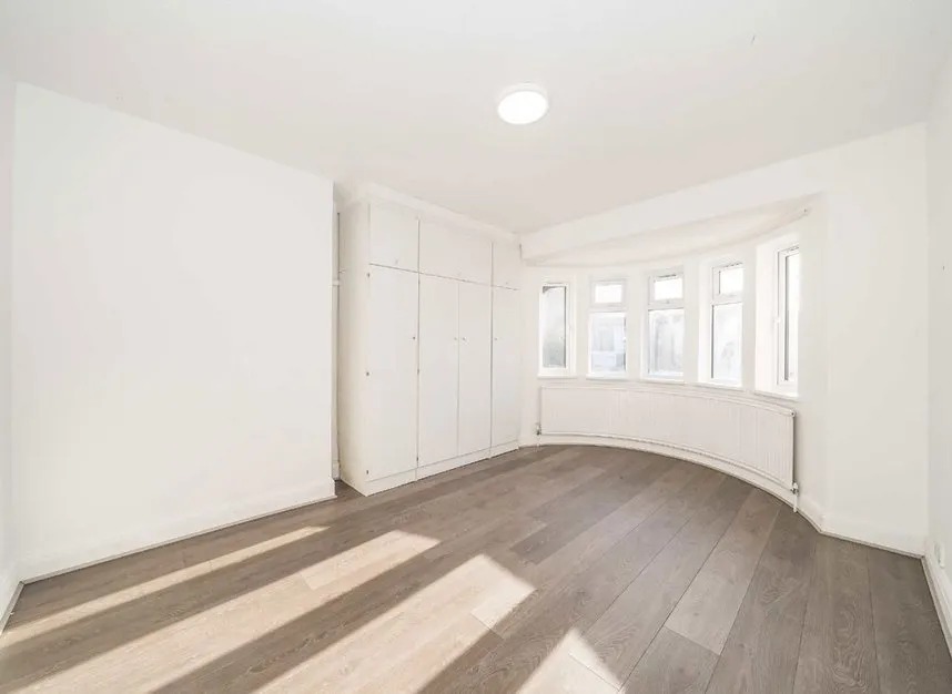 Elmgate Gardens, Edgware, HA8, photo 8
