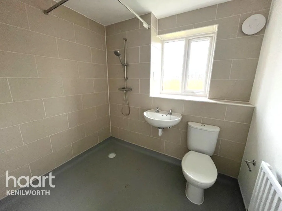 Aston Lane, Wolverhampton, WV5, photo 6