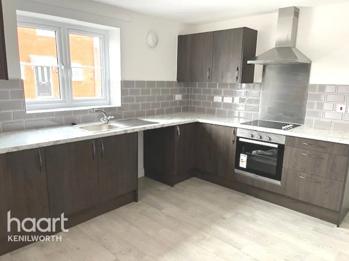 Aston Lane, Wolverhampton, WV5, photo 3