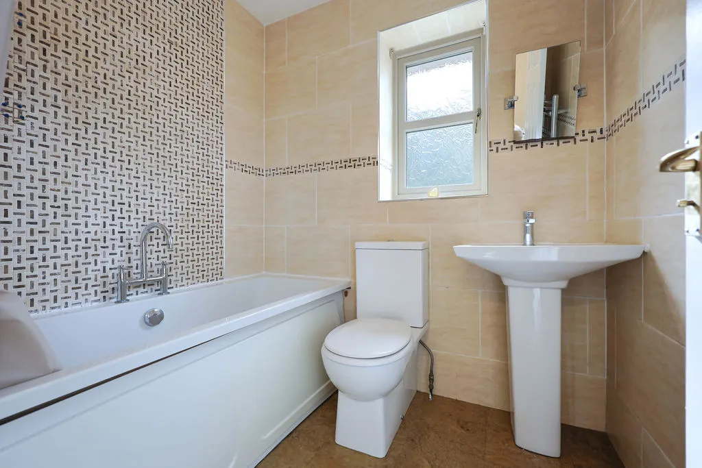 Woodville Road, Ince, photo 13