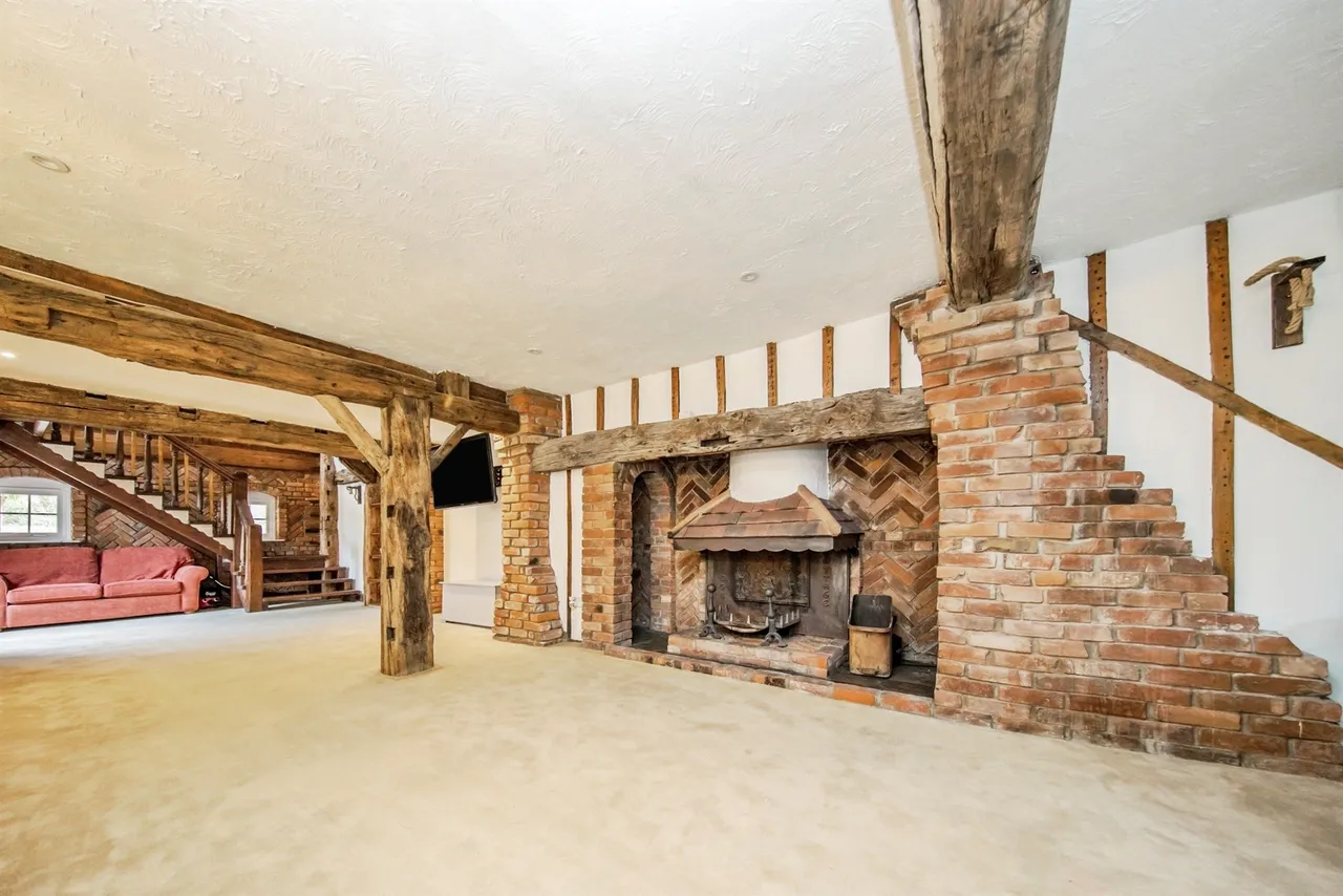 Coggeshall Road, Feering, CO5, photo 26