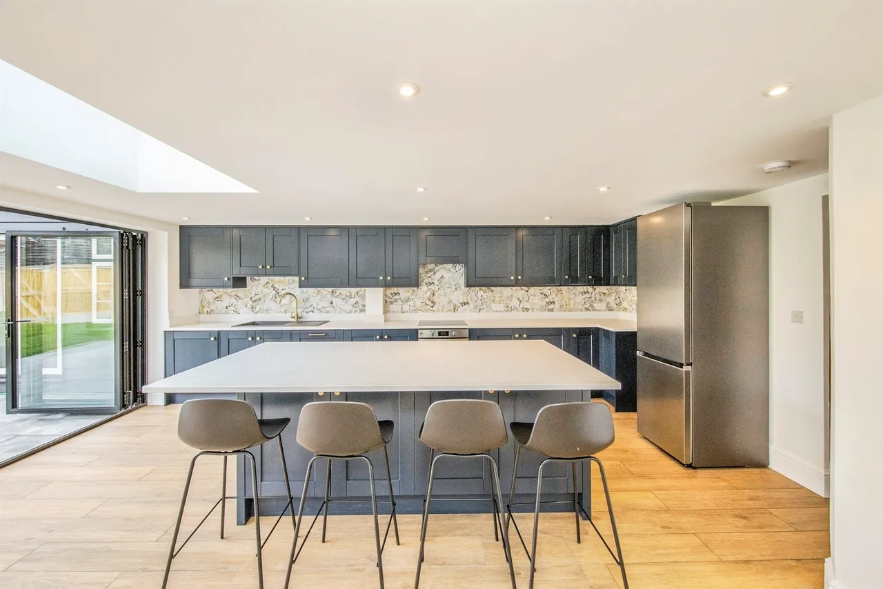 Coggeshall Road, Feering, CO5, photo 50