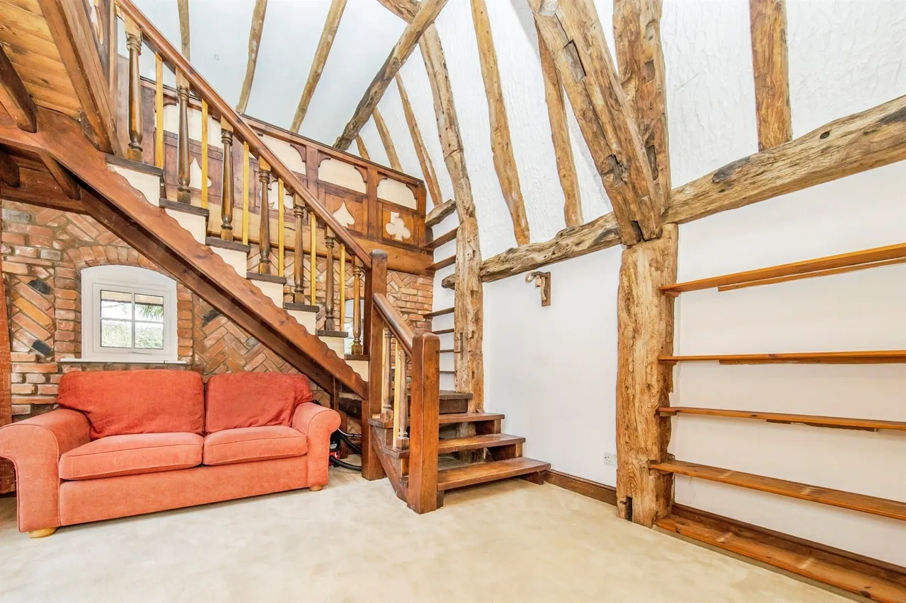 Coggeshall Road, Feering, CO5, photo 31