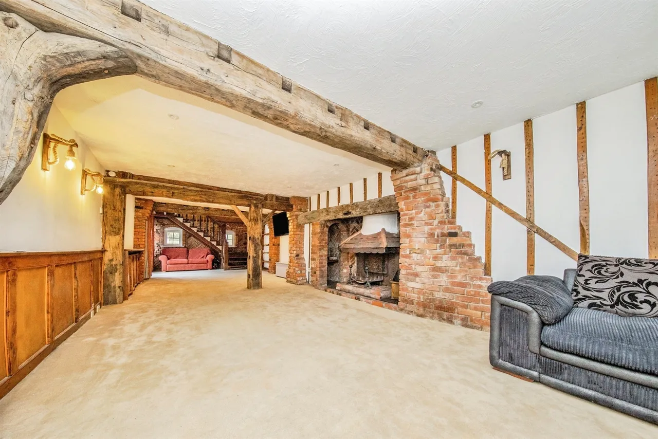 Coggeshall Road, Feering, CO5, photo 24