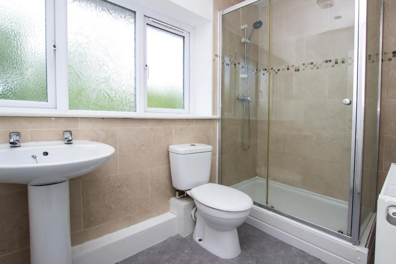 Devon Street, Farnworth, BL4, photo 8