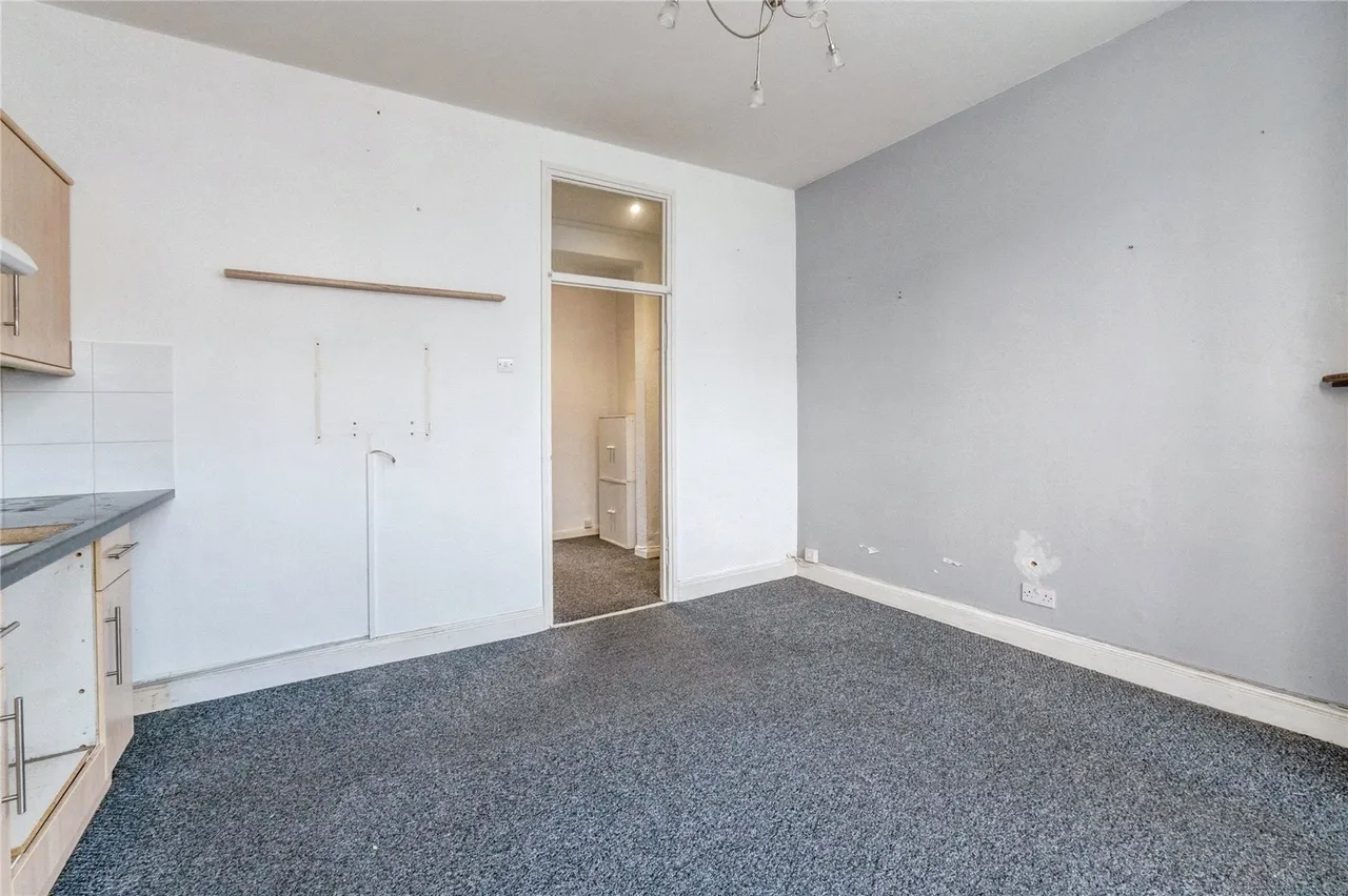 Meteor Road, Westcliff-On-Sea, Essex, SS0, photo 10