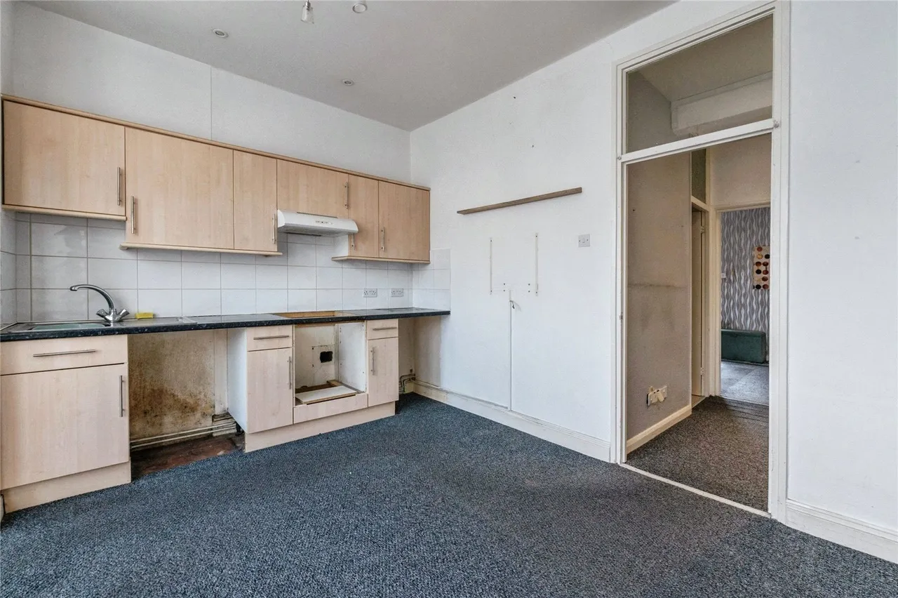Meteor Road, Westcliff-On-Sea, Essex, SS0, photo 13