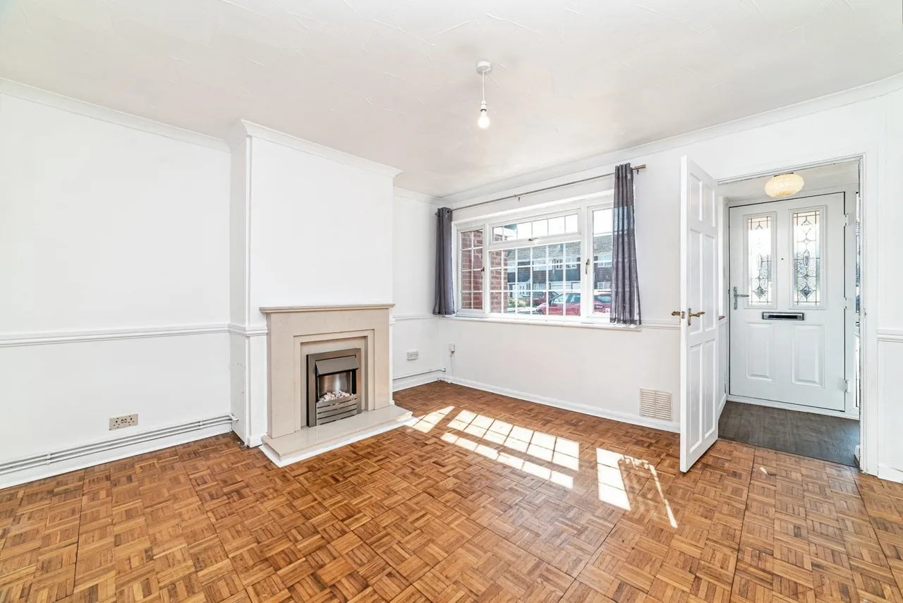 Hillary Road, Basingstoke, RG21, photo 3