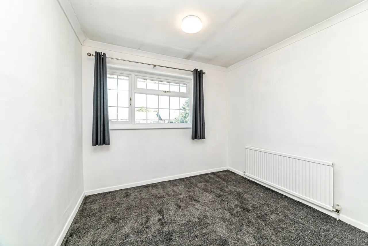 Hillary Road, Basingstoke, RG21, photo 13