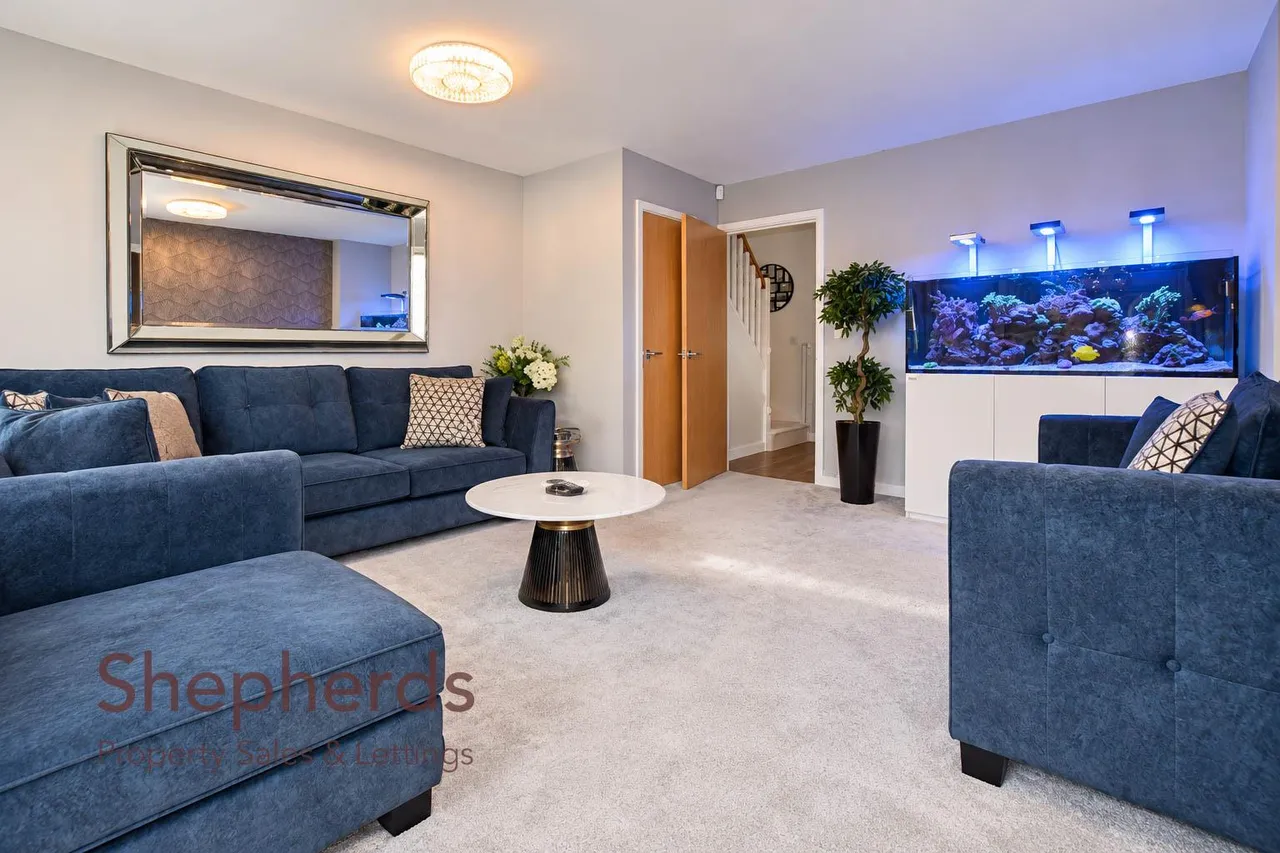 Hastings Avenue, Goffs Oak, EN7, photo 2