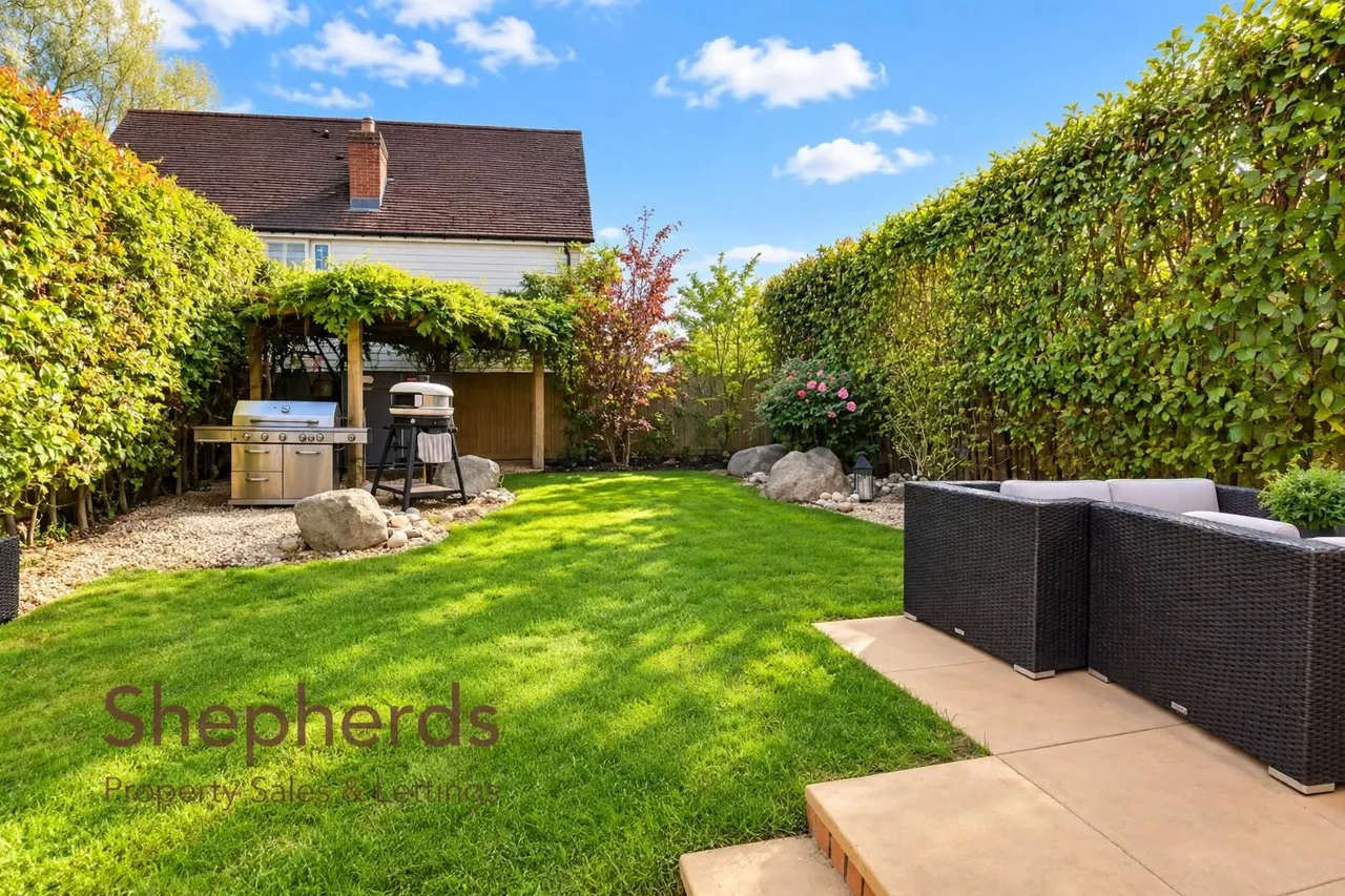 Hastings Avenue, Goffs Oak, EN7, photo 15