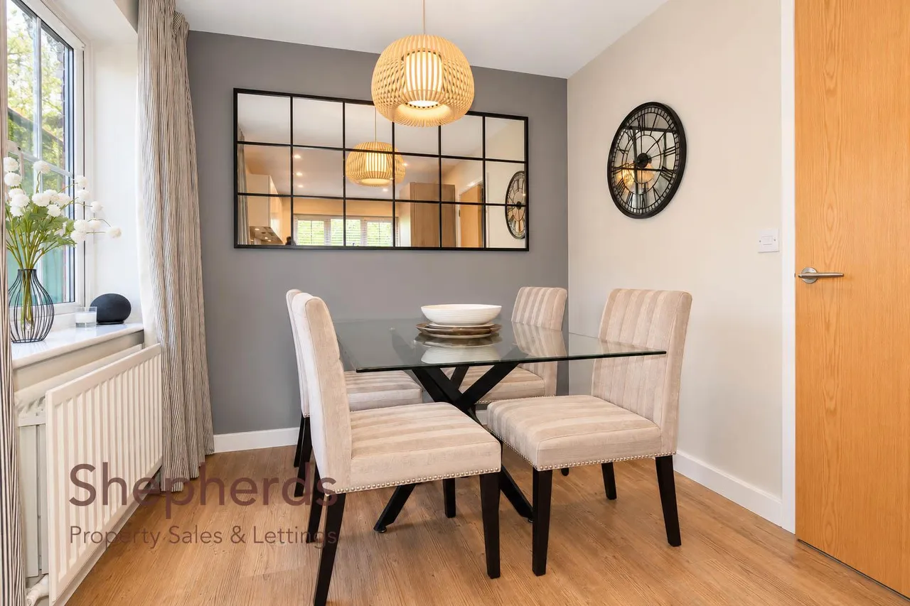 Hastings Avenue, Goffs Oak, EN7, photo 6