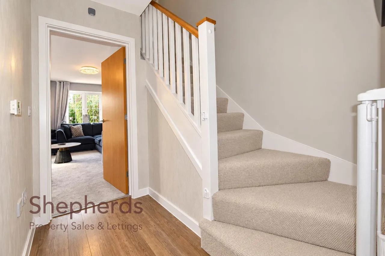 Hastings Avenue, Goffs Oak, EN7, photo 7