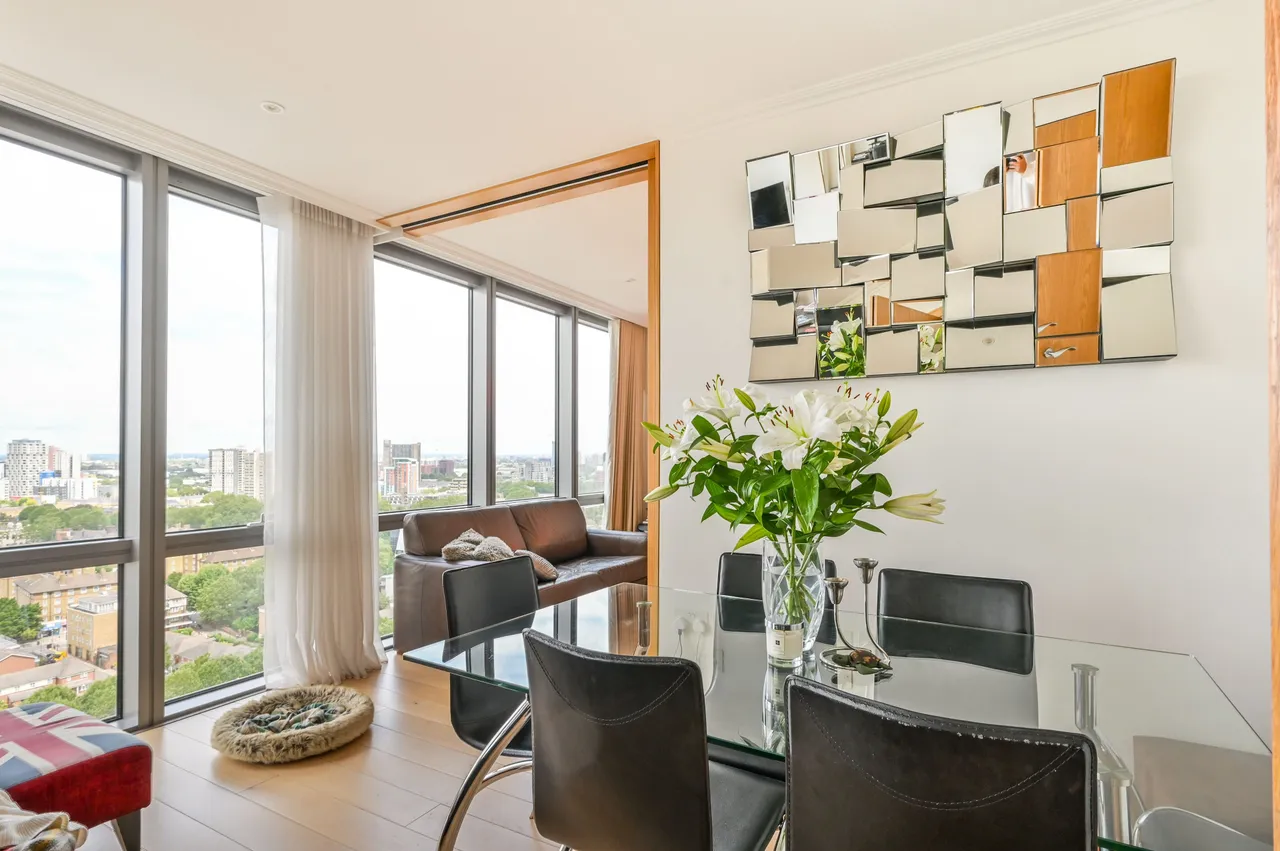 1708 West India Quay, 26 Hertsmere Road, London, photo 5