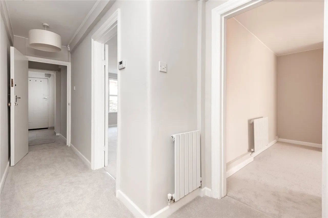 Queens Road, Twickenham, TW1, photo 14