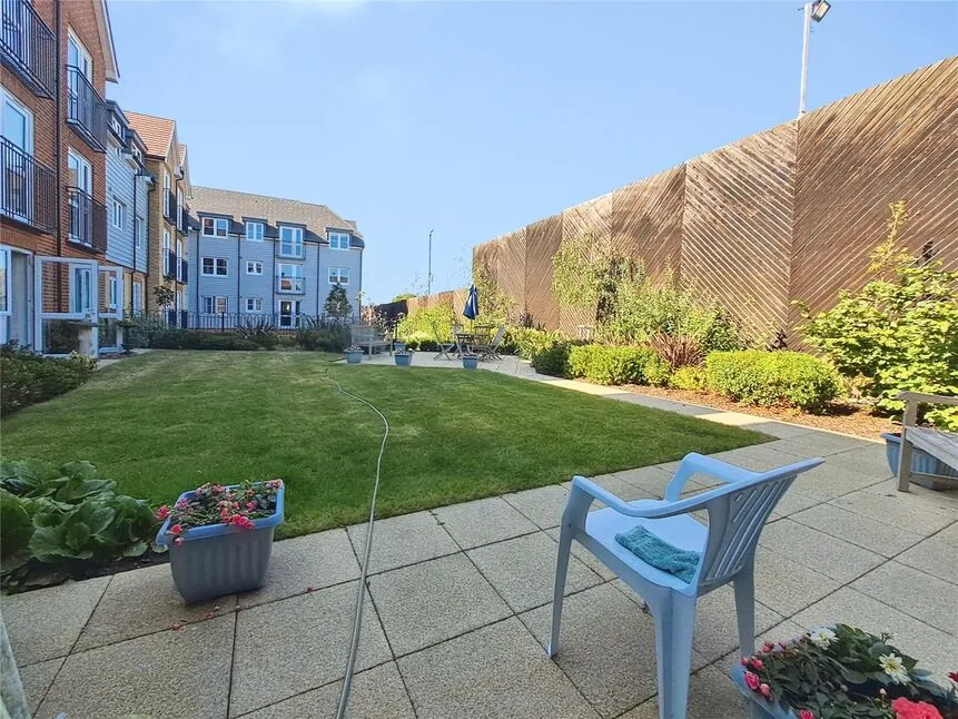 Nash Road, Margate, CT9, photo 17