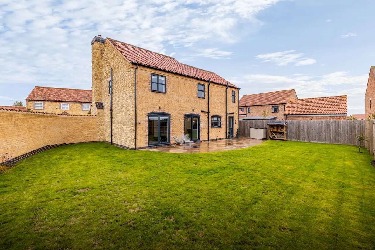 Cleveland Avenue, North Hykeham, LN6, photo 27