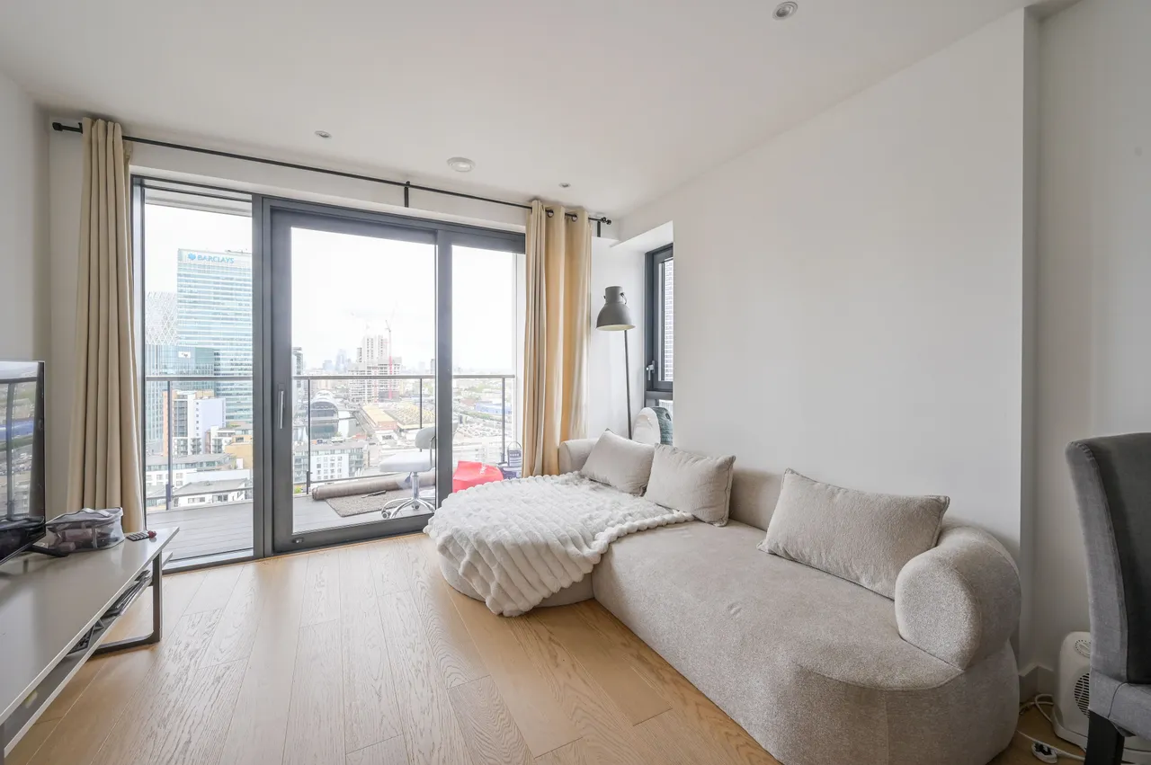 1 bed flat for sale — Apartment 128, Horizons Tower, 1 Yabsley Street, London