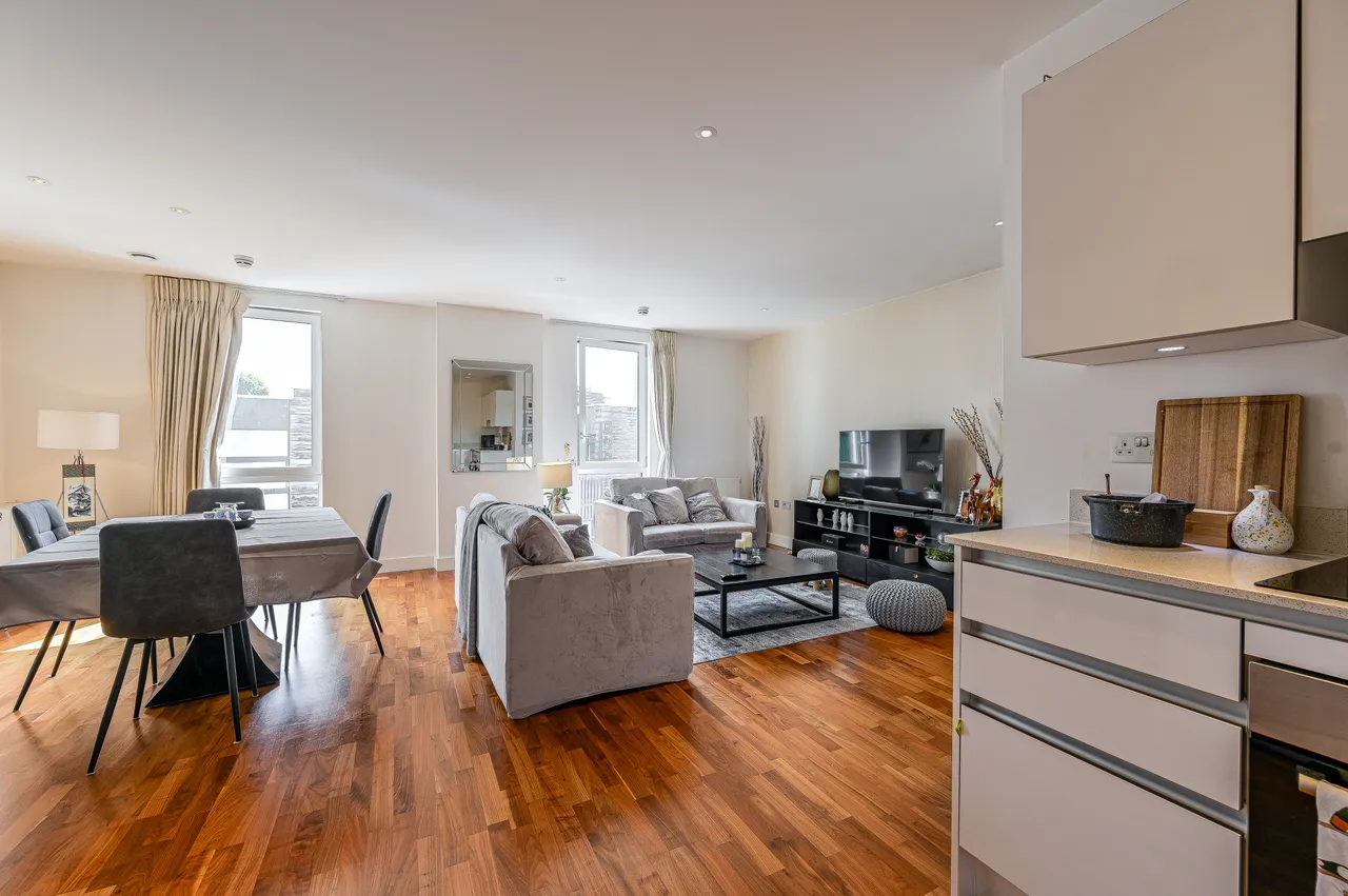 108 Bellville House, 2 John Donne Way, London, photo 11