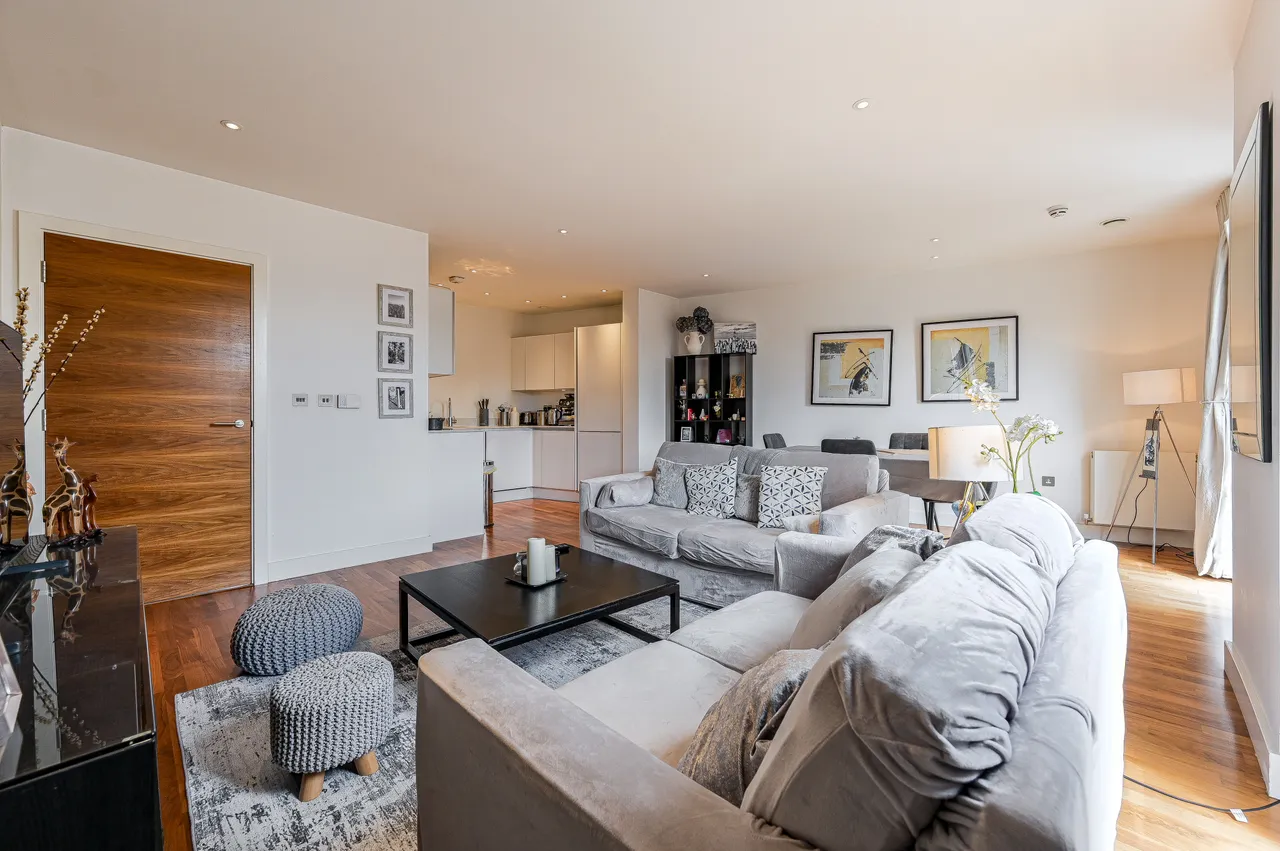 108 Bellville House, 2 John Donne Way, London, photo 2