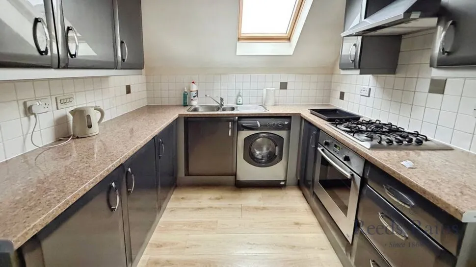 Sandringham Court, Chester Le Street, Durham, DH3, photo 3
