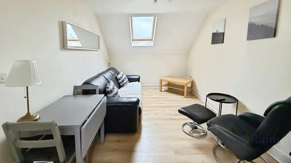 Sandringham Court, Chester Le Street, Durham, DH3, photo 2