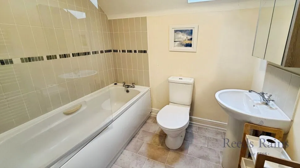 Sandringham Court, Chester Le Street, Durham, DH3, photo 6